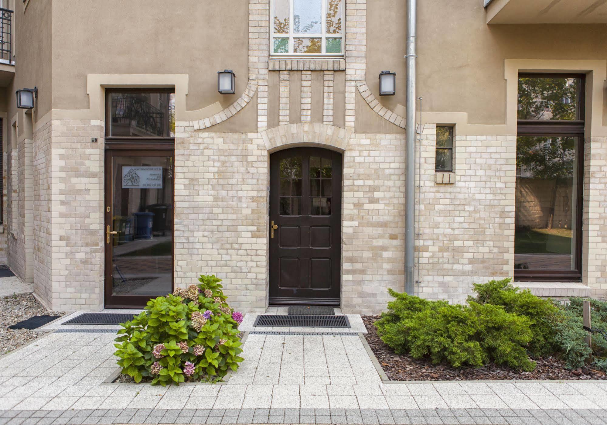 Homewell Apartments Pod Szczerbatym Posen Exterior foto